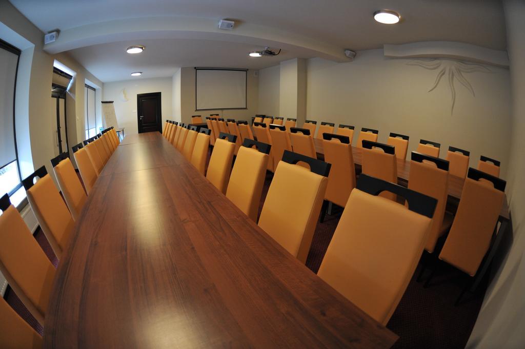Zajazd Pod Borem Glogow Malopolski Ngoại thất bức ảnh